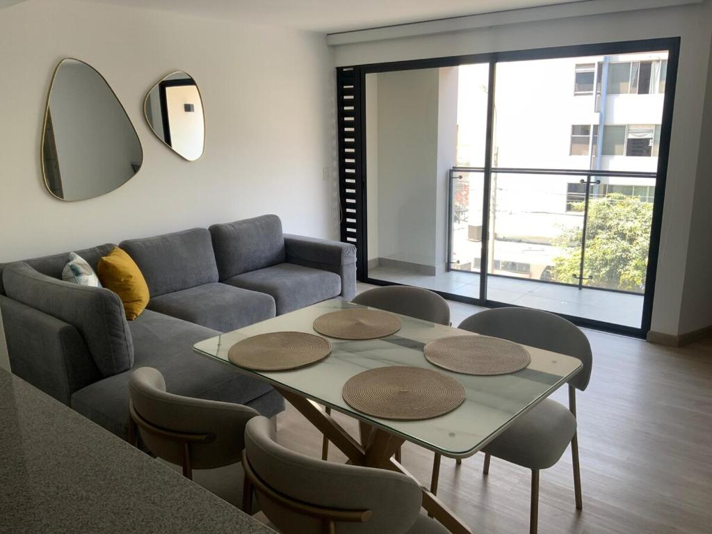 Modern apartment in Larco 791 - 1