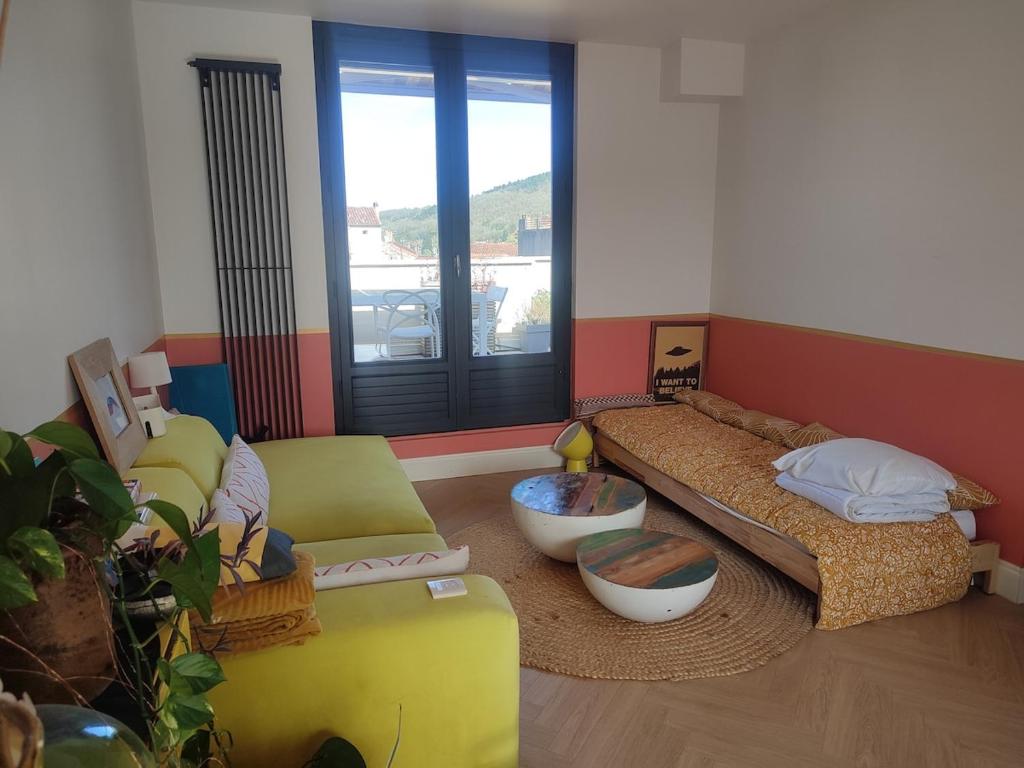 Rooftop 75 m2, appt 65 m2, 2 rooms, coeur Cahors - 1