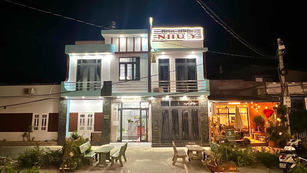 NHA NGHI NHU Y - GuestHouse Premium