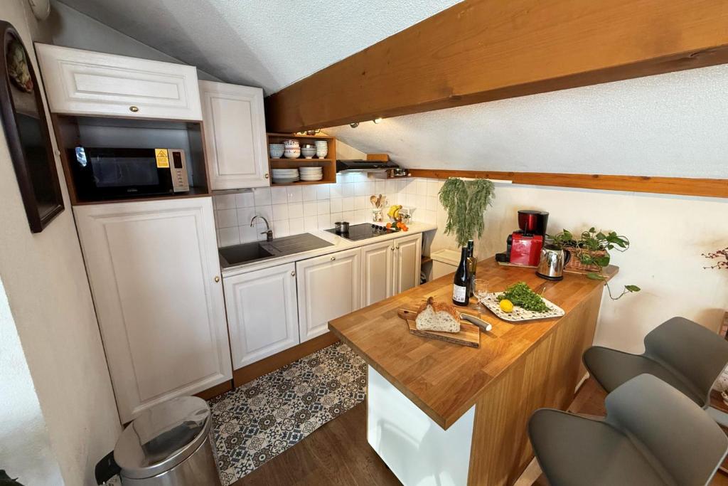 Chamonix Central Ski & panoramic view - Happy Rentals - 4