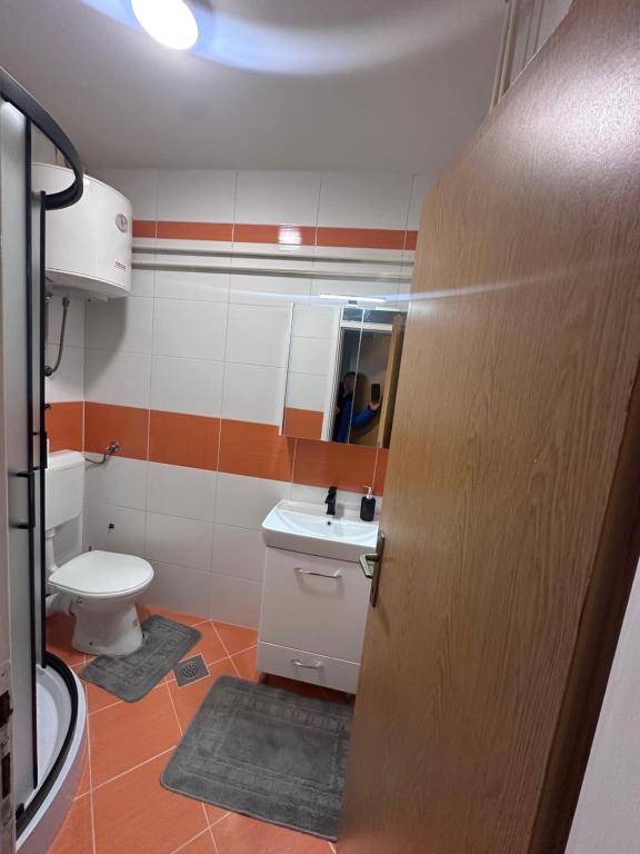 Apartment Story - 3