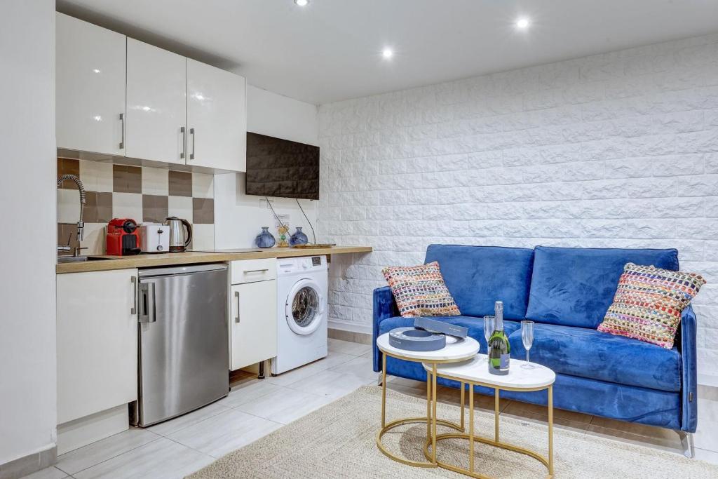 129 Dilana - Charming Apartment Near République - 1