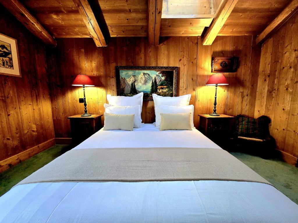 A Soulful Alpine Retreat in Megève - 2