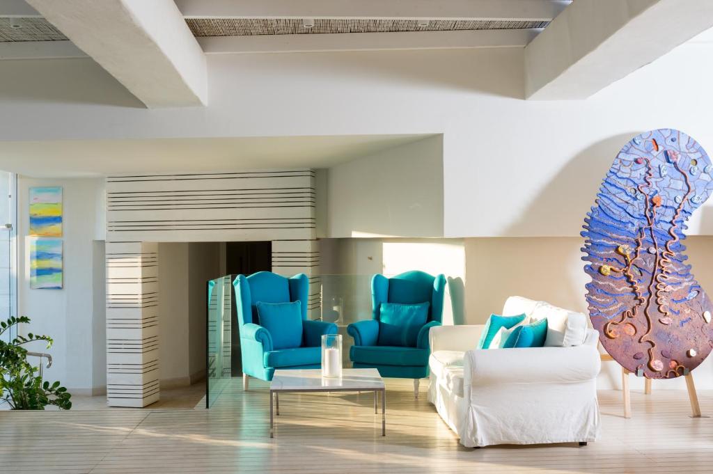 Bar/lounge, Knossos Beach Bungalows Suites Resort and Spa in Crete Island
