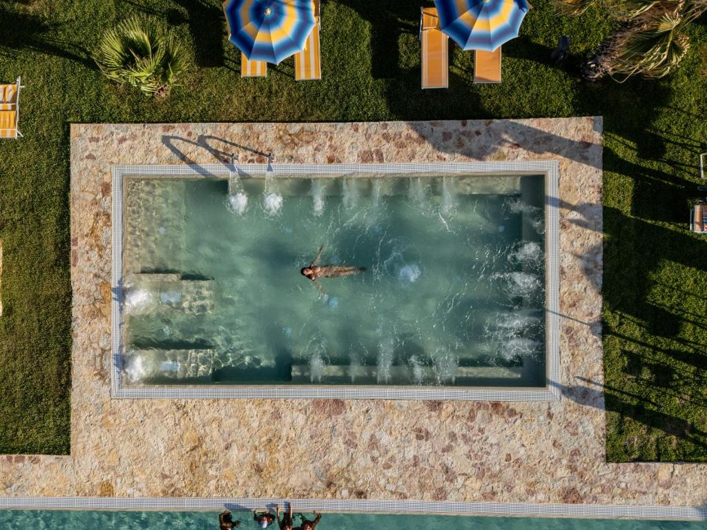 Triscinamare Hotel Residence — Swimming pool in Castelvetrano, Sicily