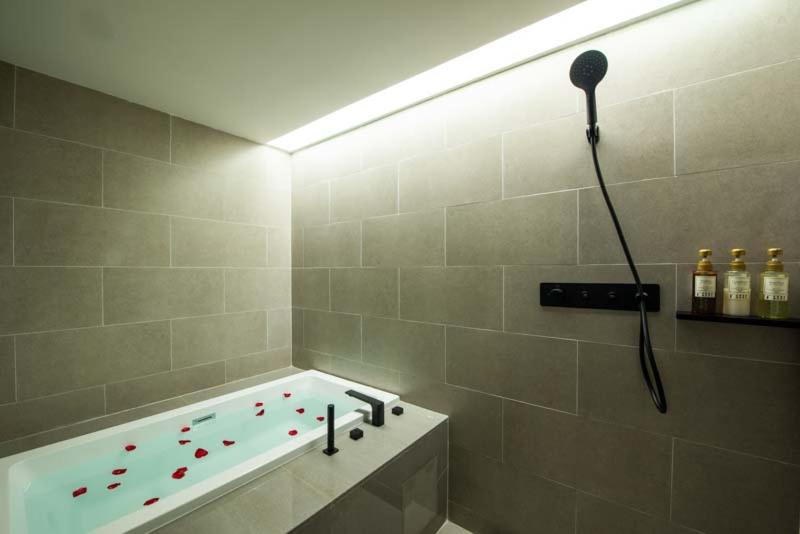 バスルーム（客室）