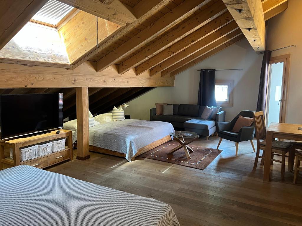 Ferienwohnungen Chesa Arsa by Albana Hotel - 5