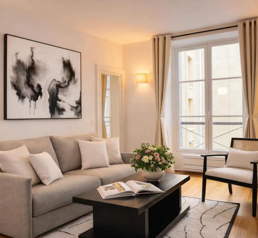 Stunning Jardin du Luxembourg property with lift - 3