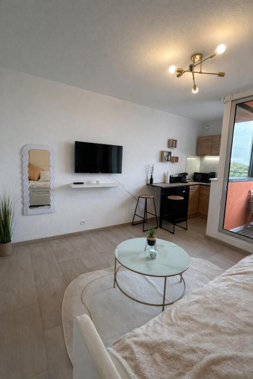 Studio cosy avec terrasse à deux pas de la plage ! - 4