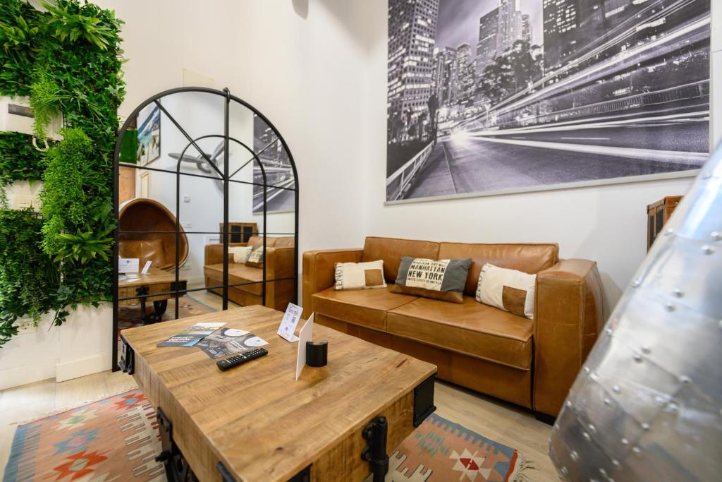 ALG310B - Amplio y moderno Loft con terraza privada en Madrid - Alquiler temporal - 2