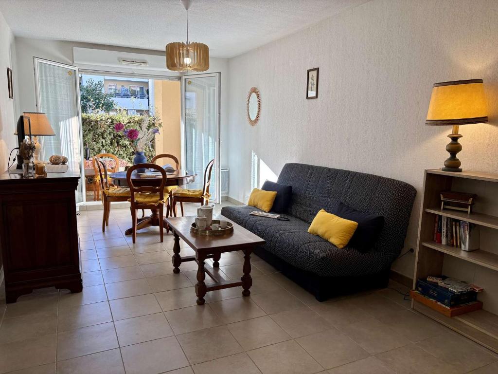 RQ010-E008 Appt 2 pièces 4 personnes ROQUEBRUNE SUR ARGENS - 3