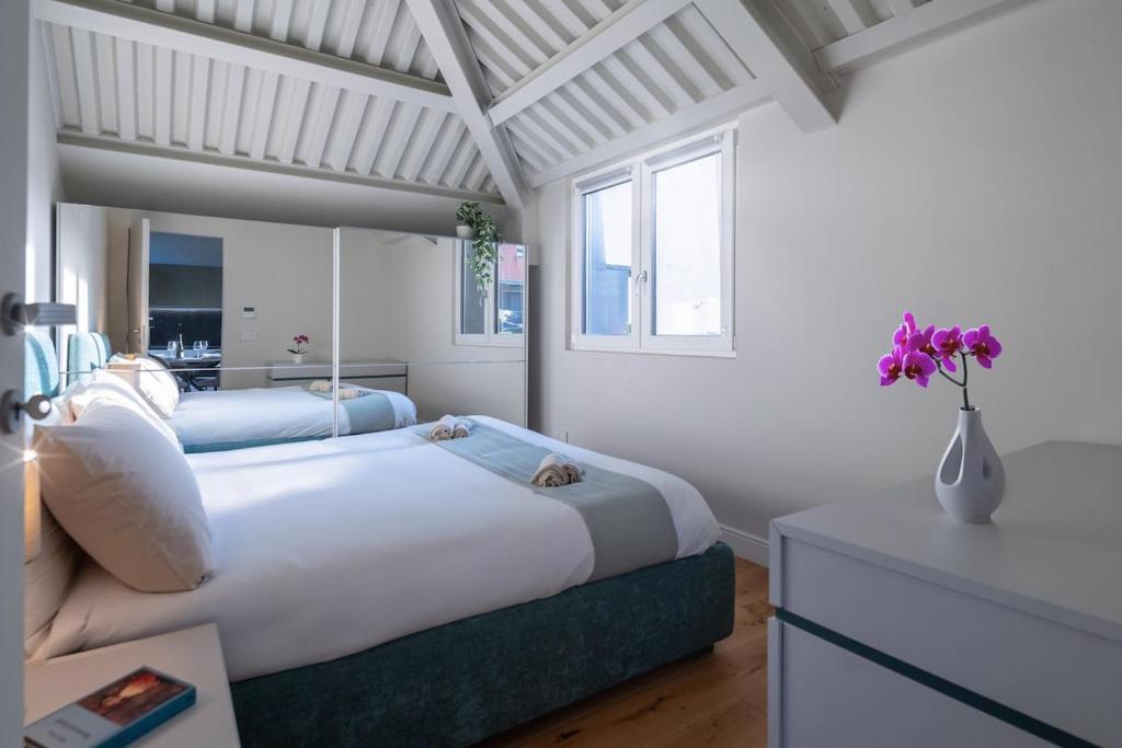 Attic Design - Duomo 15 Min - Free WiFi - 3