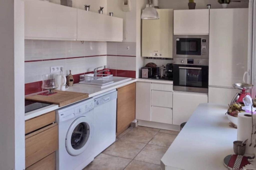 Appartement 73m2 2 chambres parking vue Lac - 5