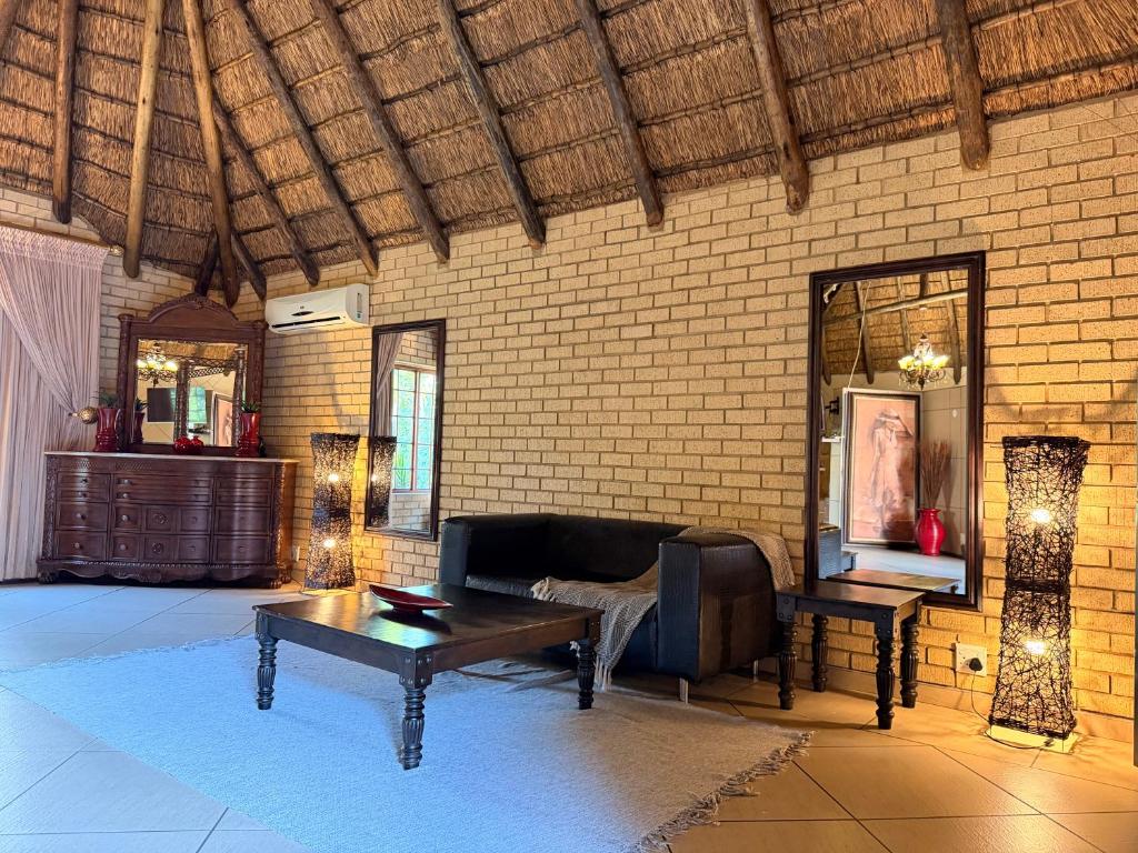Thabong Bed & Breakfast