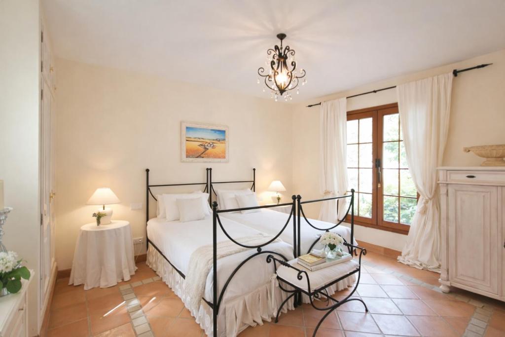 Noctua villa luxury paraíso estepona 001 - 4