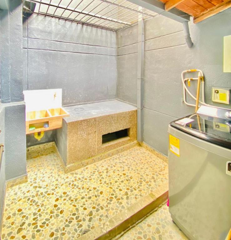Hermoso apartamento nuevo ! A un paso de la 70 zona vip - 4