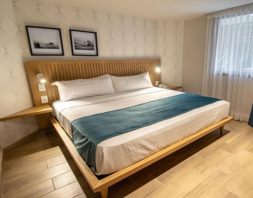 Oliva Plaza Hotel - 1