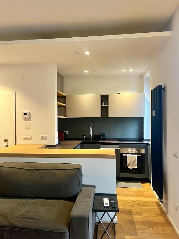 Sunny Apartment - 4