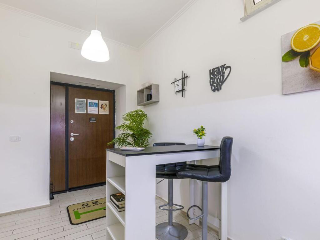 Apartment Home4Apartment 2-0 Salerno Domgebiet by Interhome - 2