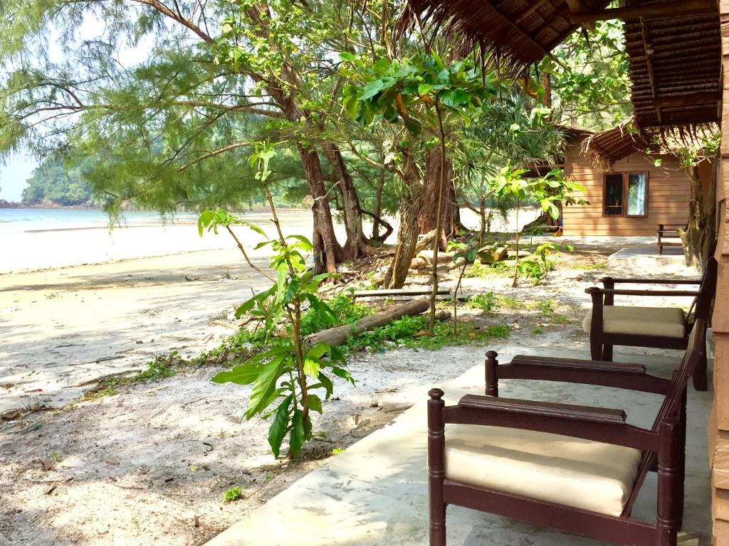 Beach, La-ong Lay in Koh Phayam (Ranong)