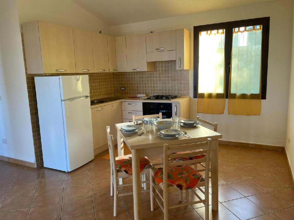 Apartment Wohnung mit Parkplatz und Bergblick by Interhome - 5