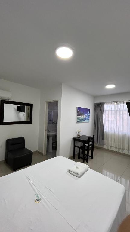 Hostal Bali - Talara - 1