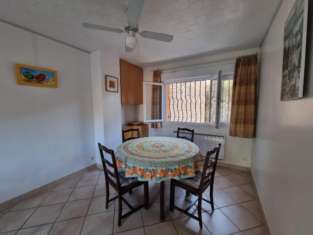 Appartement T3 calme avec terrasse et cuisine équipée, à 300m de la plage de Collioure - FR-1-309-246 - 5