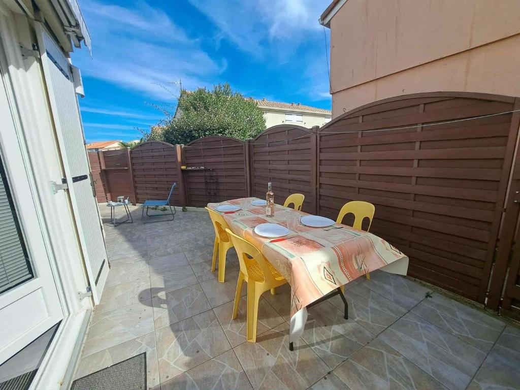 Maison Mitoyenne avec Terrasse et Parking - Marseillan-Plage - FR-1-326-871 - 3