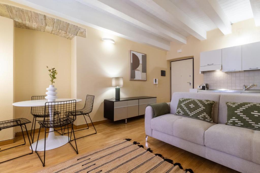 Martini Castello Boutique Apartments - 2