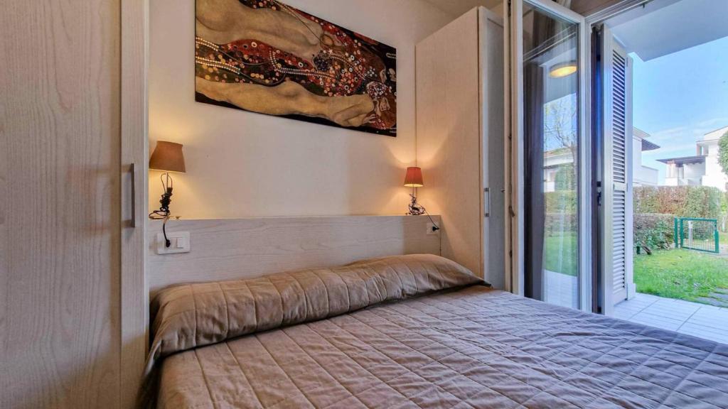 Wonderful flat with solarium and swimming pools - 4