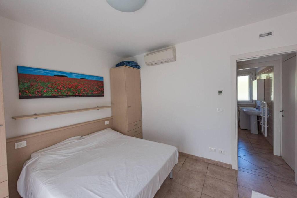 Comfortable family apartment with swimming pool - 3