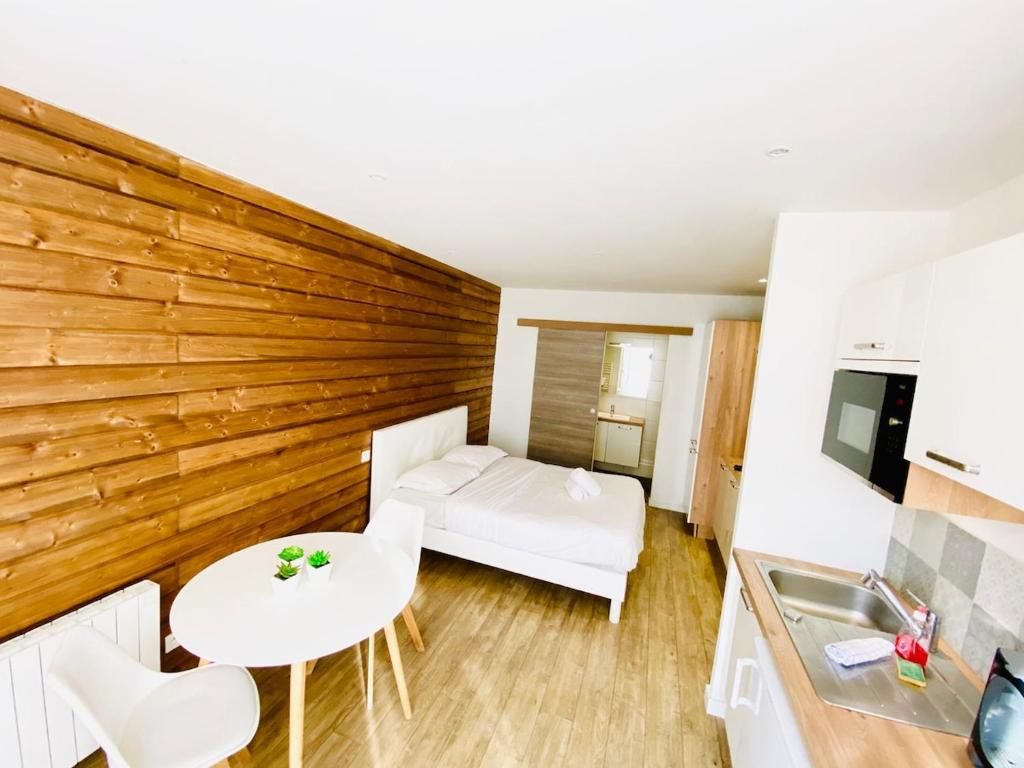 Creuzet - Studio - Saxe Gambetta - 2