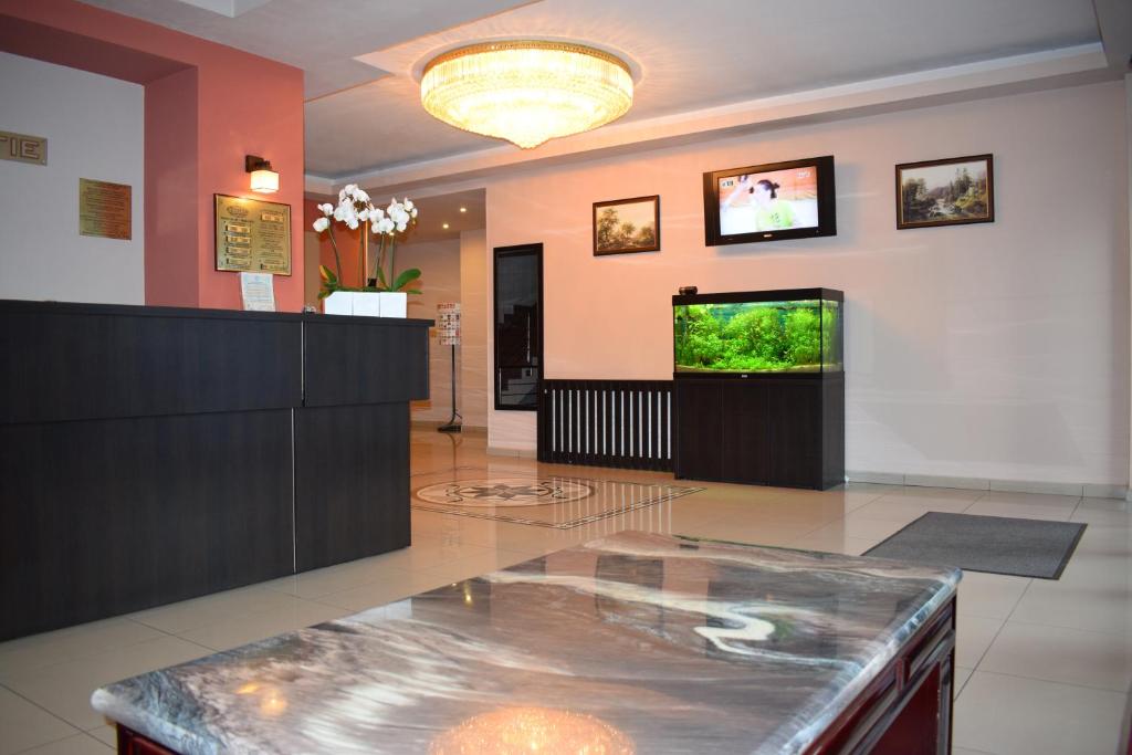 Hotel Regal photo