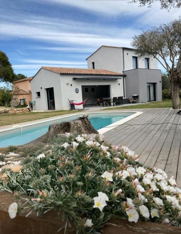 Villa Sana avec Piscine et Pétanque - 4