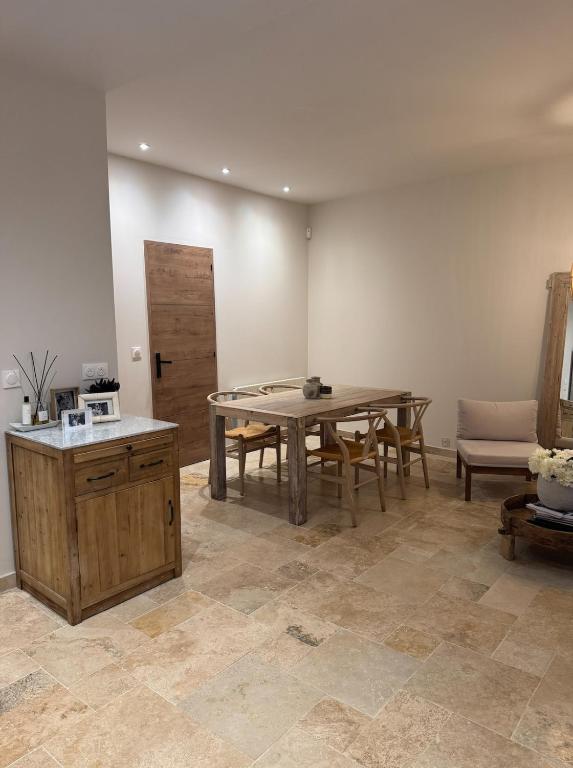 Fully renovated apartment Zen atmosphere - 2