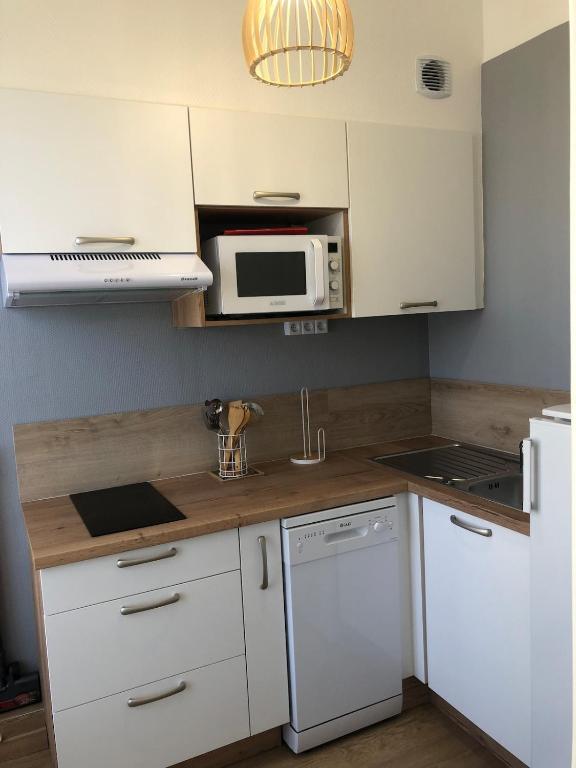 Studio 25m2 avec parking et balcon centre ville - 2