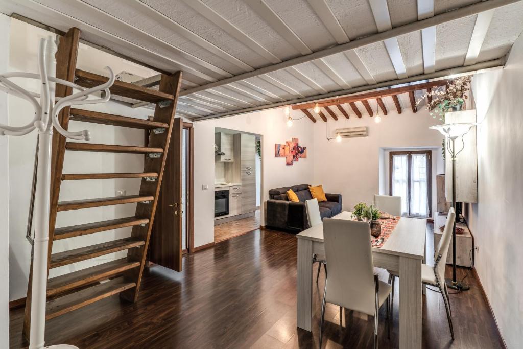 loft in the ghetto 3 - 2