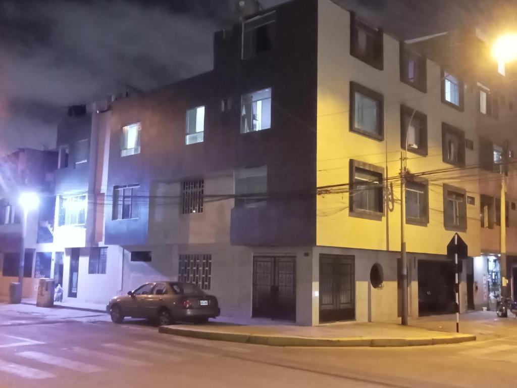 Departamento 2 dormitorios 4B - 1