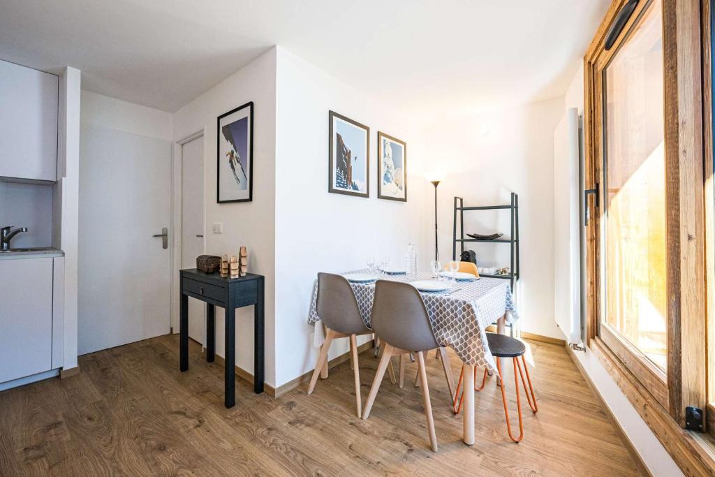 Appartement T3 rénové – 4 personnes – Courchevel Moriond - 4