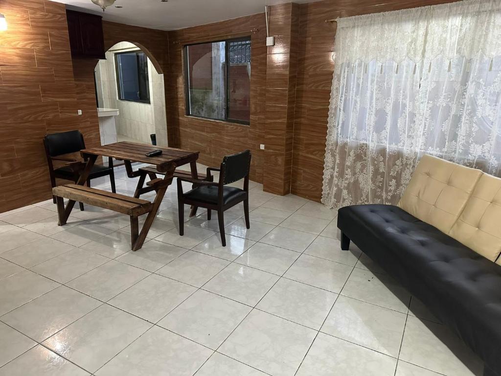 Departamento céntrico en Baños de Agua Santa - 3