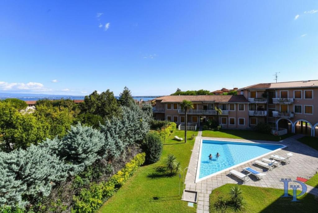 Gardastar La stella del Lago DesenzanoLoft Official Partner Homes & Villas by Marriott Bonvoy - 2