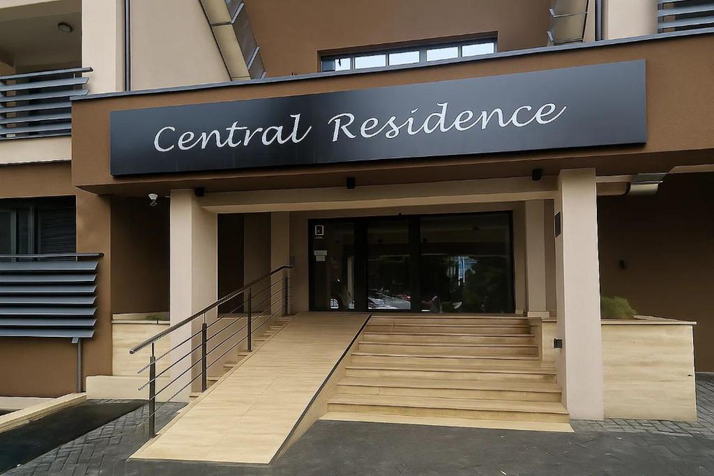 Apartment Sense - 1