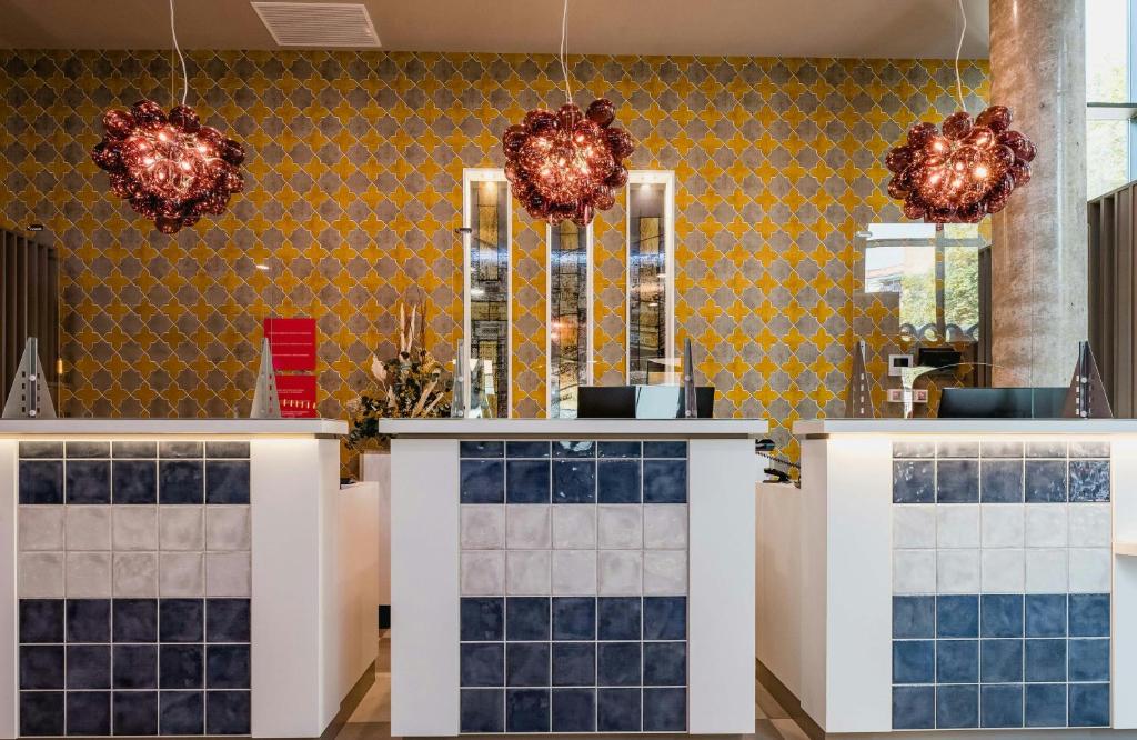 レオナルド ロイヤル ホテル バルセロナ フィラ (Leonardo Royal Hotel Barcelona Fira) フロント・ロビー