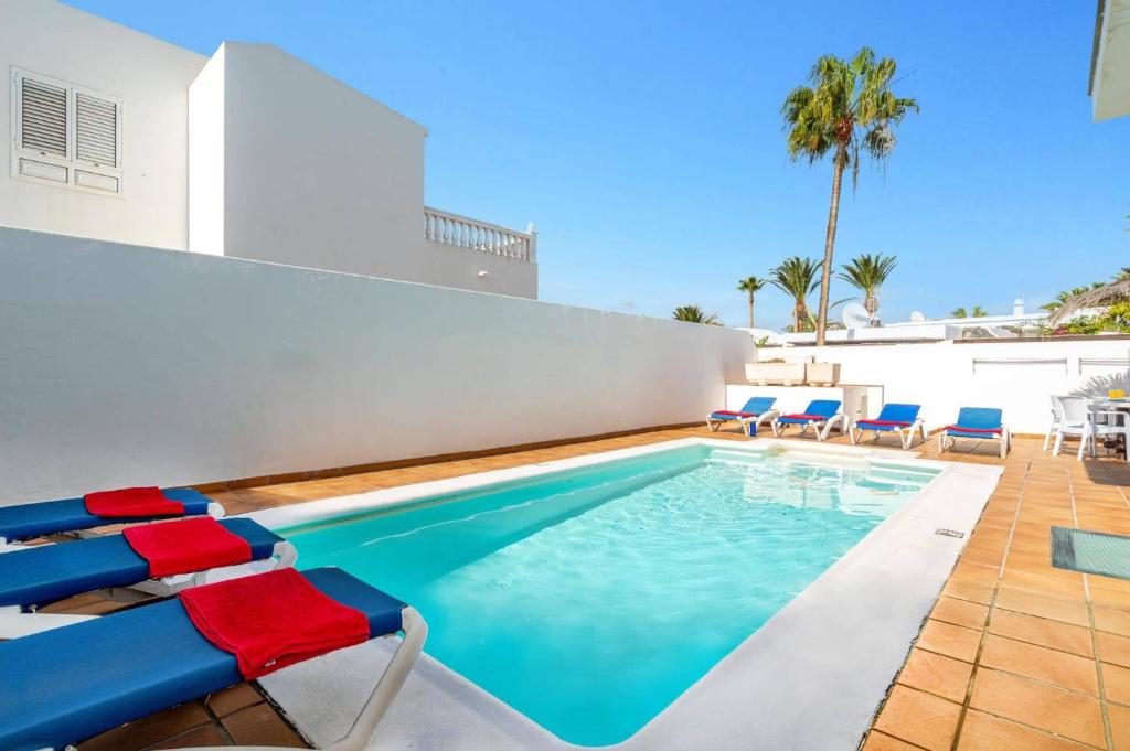 Villa Castillo by Villa Plus - 2