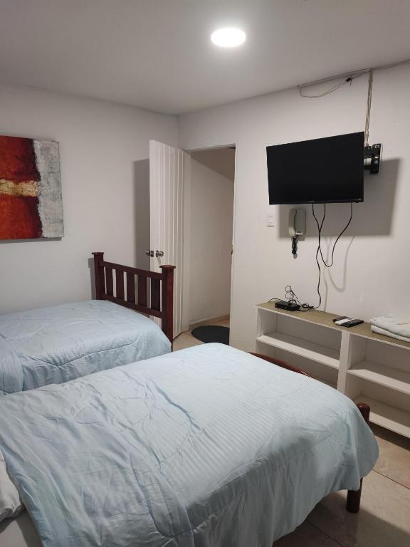 Hotel WK Casa de Hospedaje - 2