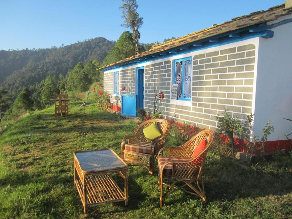 Thikalna Himalayan Retreat — Hotel in Almora