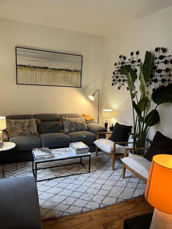 New flat, canal Saint Martin, close to Marais - 1