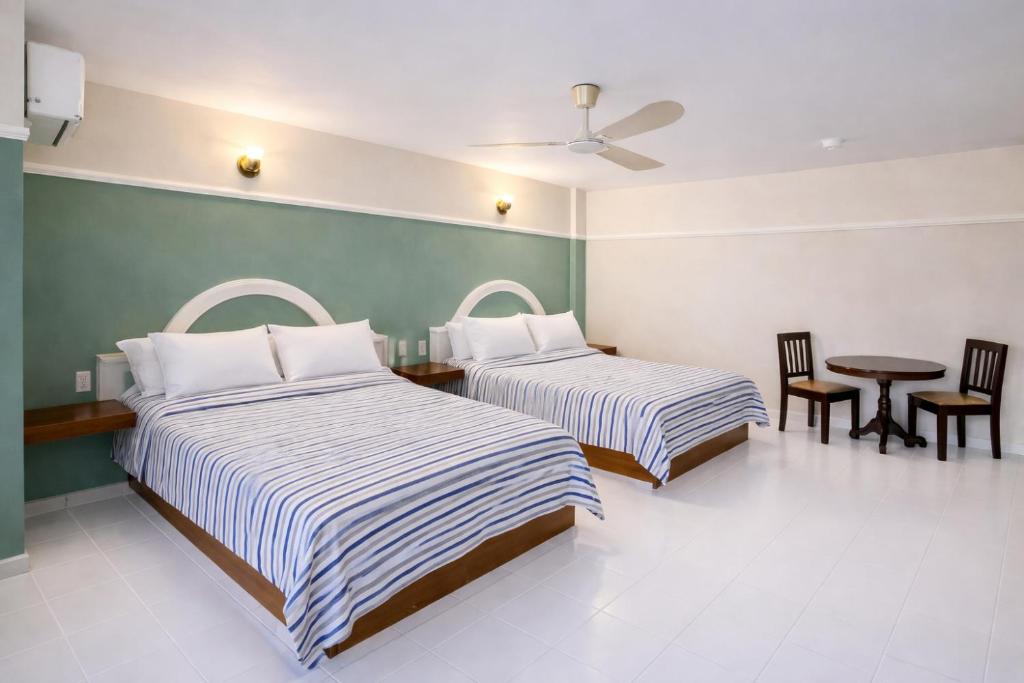 Blue Pacific Suites - 4