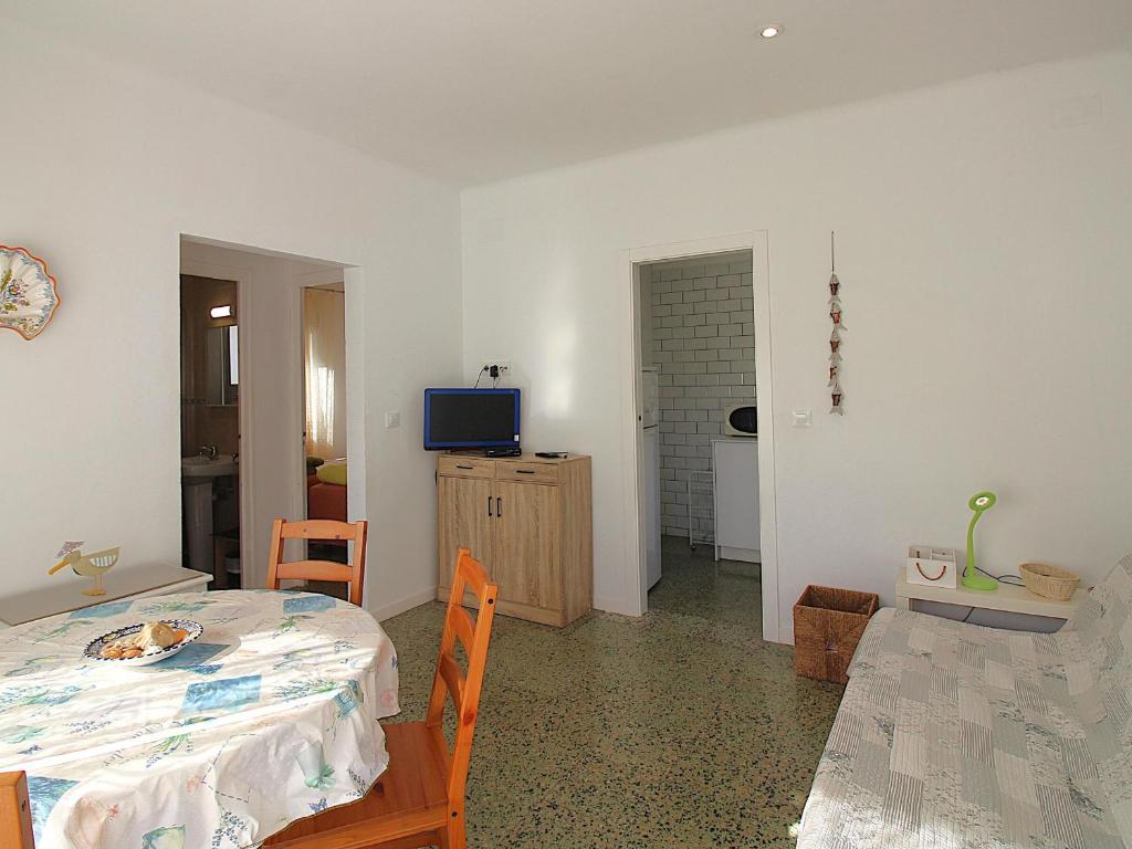 Apartamento para 4 pers cerca de la playa con aire y parking - ES-228-207 - 4