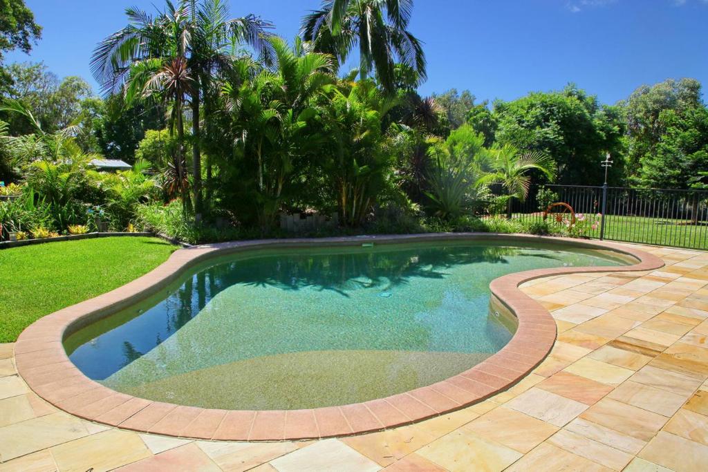 Swimming pool, Salamander Bay Bed and Breakfast in Port Stephens